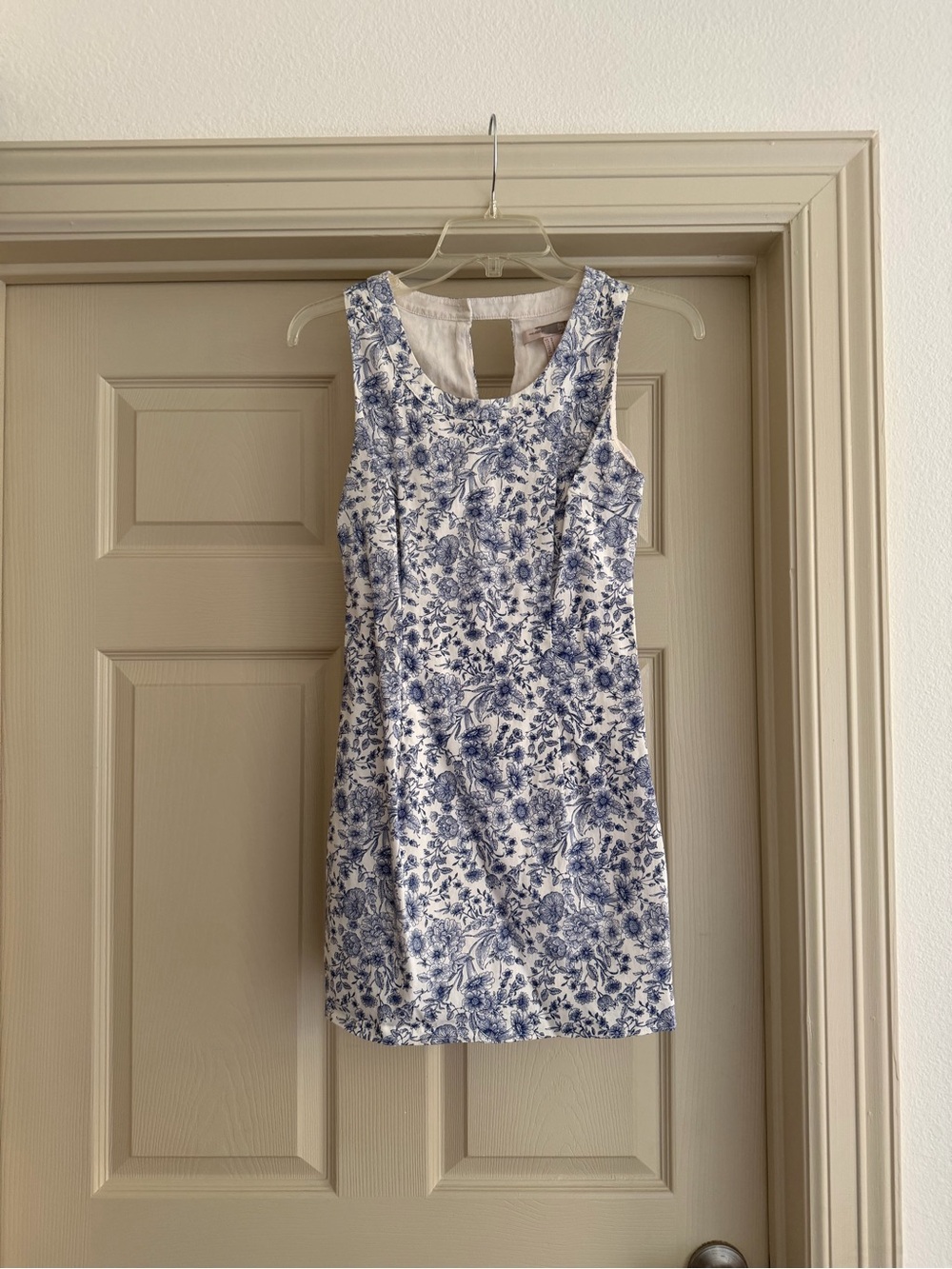 Forever 21 white/blue floral mini dress